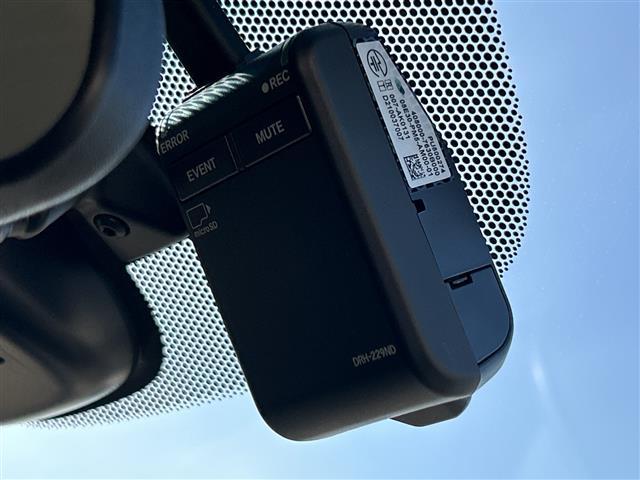 フリードハイブリッド ハイブリッド・Ｇ　１オーナー　９型ナビＶＸＭ－２３７ＶＦＮｉ　Ｂカメ　両側電動スライドドア　シートヒーター　Ｓパッケージ　コンフォートビューパケ　ドラレコ　７人乗　クルコン　ホンダセンシング　ＵＳＢ　ＢＴ　ＬＥＤライト（8枚目）