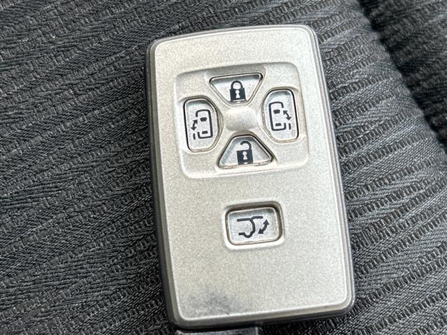 ヴェルファイア ２．４Ｚ　Ｇエディション　ナビＮＨＺＮ－Ｘ６２Ｇ　バックカメラ　ＥＴＣ　Ｂｔ　フルセグＴＶ　ＣＤ　ＤＶＤ　ドライブレコーダー　パワーシート　　両側パワースライドドア　エアロ　純正１８アルミホイール　前後コーナーセンサー（30枚目）