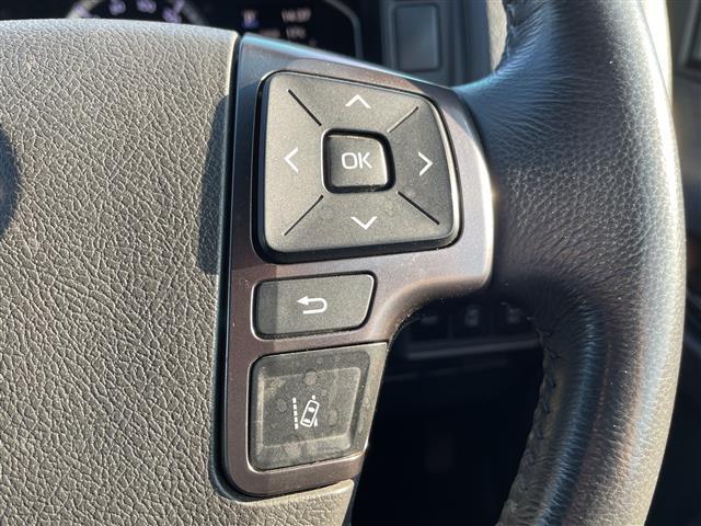 ハイエースバン スーパーＧＬ　ダークプライムＩＩ　ナビＮＳＺＴ－Ｗ６８Ｔ　フルセグＴＶ　ＣＤ　ＤＶＤ　ＢＴ　バックカメラ　両側パワースライドドア　ＥＴＣ　１００Ｖ電源　ＰＣＳ　ＬＤＡ　ＡＨＢ　社外１５インチＡＷ　ミドルルーフ　ワイドボディ　ディーゼル（22枚目）