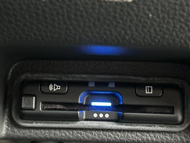 N-VAN+スタイル ファン・ターボ ソニックグレー ディスプレイオーディオ(WX-211C) アダプティブクルーズコントロール バックカメラ ETC BT TV スマートキー 純正マット オートライト コーナーセンサ LEDヘッドライト(4枚目)