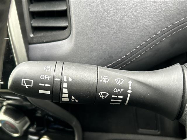 セレナ マルチベッド　ｅ－パワーＨＷＳ　Ｖ　９型ナビ　バックカメラ　プロパイロット　両側パワースライド　ハンズフリーオートスライド　シートヒーター　ステアリングヒーター　ＥＴＣ　純正ドラレコ　フルセグＴＶ　Ｂｔ　ＤＶＤ　Ｂｌｕ－ｒａｙ　エアロ（16枚目）