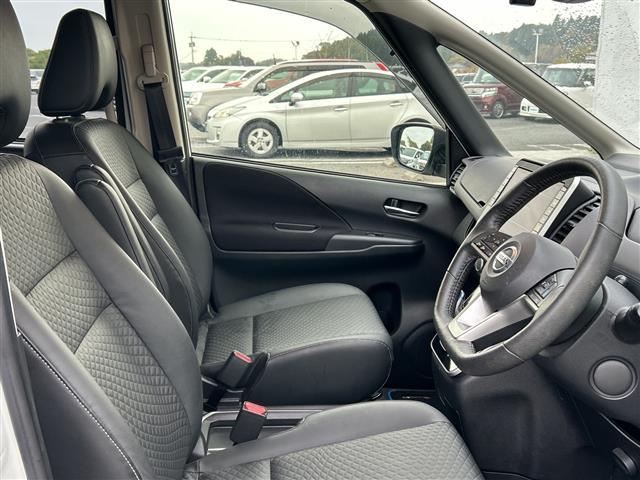 セレナ マルチベッド　ｅ－パワーＨＷＳ　Ｖ　９型ナビ　バックカメラ　プロパイロット　両側パワースライド　ハンズフリーオートスライド　シートヒーター　ステアリングヒーター　ＥＴＣ　純正ドラレコ　フルセグＴＶ　Ｂｔ　ＤＶＤ　Ｂｌｕ－ｒａｙ　エアロ（18枚目）