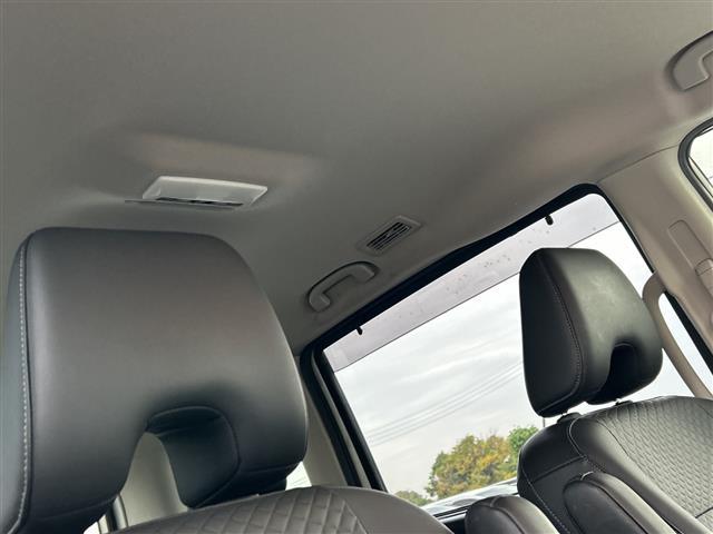 セレナ マルチベッド　ｅ－パワーＨＷＳ　Ｖ　９型ナビ　バックカメラ　プロパイロット　両側パワースライド　ハンズフリーオートスライド　シートヒーター　ステアリングヒーター　ＥＴＣ　純正ドラレコ　フルセグＴＶ　Ｂｔ　ＤＶＤ　Ｂｌｕ－ｒａｙ　エアロ（27枚目）