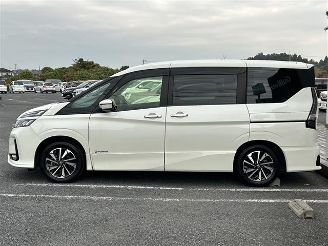 セレナ マルチベッド　ｅ－パワーＨＷＳ　Ｖ　９型ナビ　バックカメラ　プロパイロット　両側パワースライド　ハンズフリーオートスライド　シートヒーター　ステアリングヒーター　ＥＴＣ　純正ドラレコ　フルセグＴＶ　Ｂｔ　ＤＶＤ　Ｂｌｕ－ｒａｙ　エアロ（41枚目）