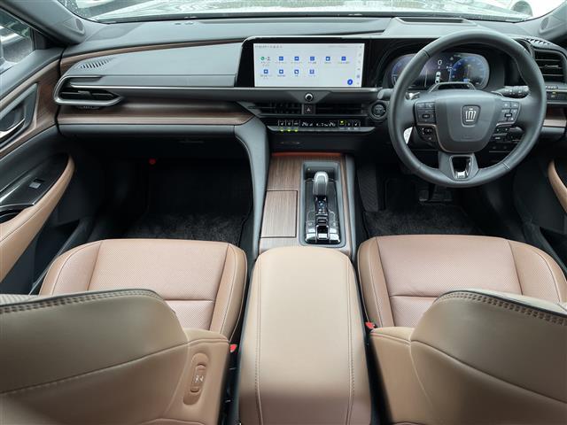 クラウン Ｚ　ガラスルーフ　純正ディスプレイオーディオ　ドライバー異常対応システム　Ｂカメ　全周囲モニター　ＨＵＤ　ミラー一体型ドラレコ　電動サンシェード　充電ホルダー　１００Ｖ充電　シートヒーター　エアシート（19枚目）