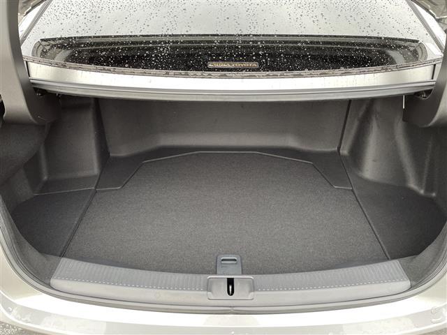 クラウン Ｚ　ガラスルーフ　純正ディスプレイオーディオ　ドライバー異常対応システム　Ｂカメ　全周囲モニター　ＨＵＤ　ミラー一体型ドラレコ　電動サンシェード　充電ホルダー　１００Ｖ充電　シートヒーター　エアシート（31枚目）