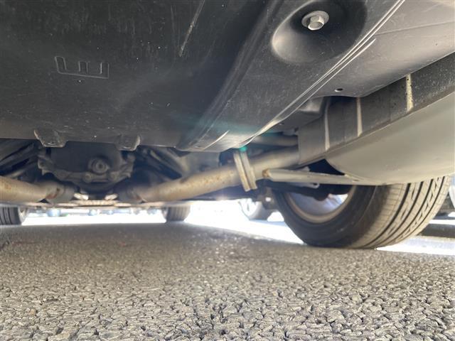 フーガハイブリッド ベースグレード　ナビ　全方位カメラ　レーダークルーズ　フルセグＴＶ　ミュージックＢＯＸ　ハーフレザー　パワーシート　インテリジェントペダル　ビルトインＥＴＣ　木目調パネル　スマートキー　前後センサー　オートライト（31枚目）