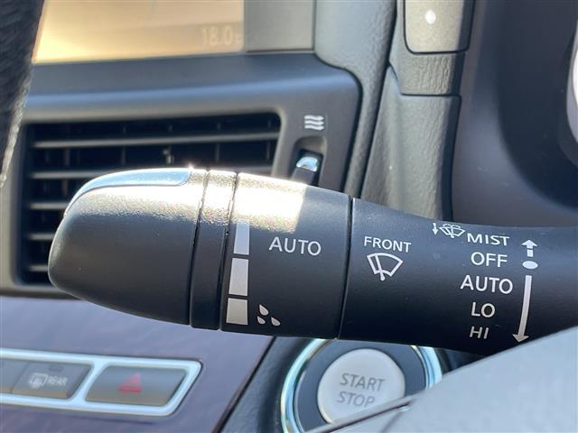 フーガハイブリッド ベースグレード　ナビ　全方位カメラ　レーダークルーズ　フルセグＴＶ　ミュージックＢＯＸ　ハーフレザー　パワーシート　インテリジェントペダル　ビルトインＥＴＣ　木目調パネル　スマートキー　前後センサー　オートライト（36枚目）