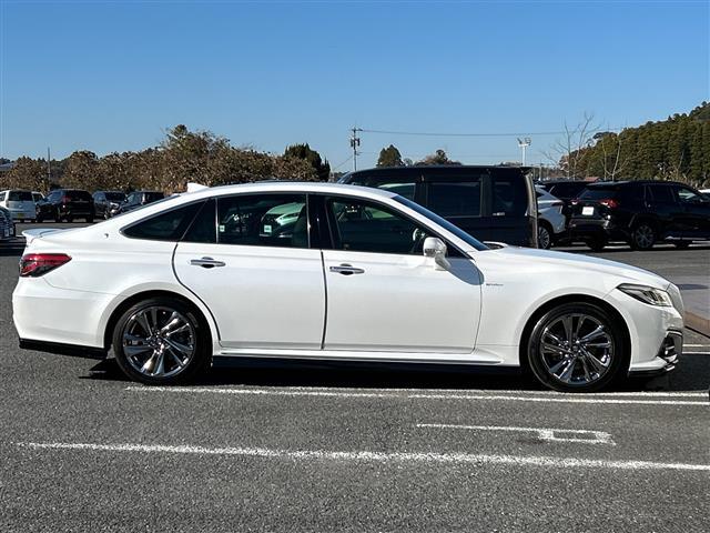 クラウンハイブリッド RS TRDエアロ TRDプッシュボタン ナビ 全方位カメラ シートヒーター ステアヒーター パワーシート PCS BSM RCTA RCD HUD RSA ETC パーキングサポート フルセグ BT(21枚目)