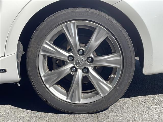 IS IS300h 1オーナー メーカーナビ ハーフレザーシート フルセグTV バックカメラ クルーズコントロール シートヒーター パドルシフト ビルトインETC クリアランスソナー 純正アルミホイール LEDヘッドライ(34枚目)