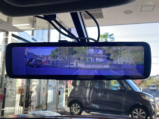 ジューク 15RX タイプV 純正SDナビ(ワンセグTV/CD再生/AUX)バックカメラ/プッシュスタート/ETC/社外デジタルインナーミラー/純正フロアマット/社外16インチAW/ハロゲンヘッドライト/フォグランプ/スマートキー(14枚目)