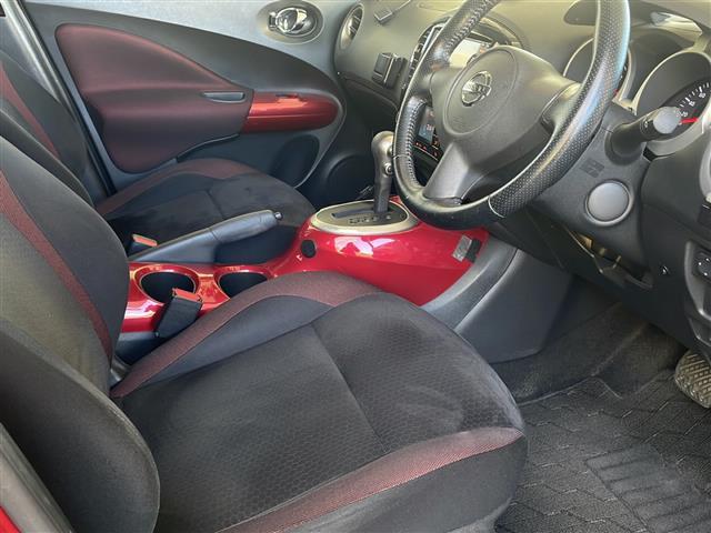 ジューク 15RX タイプV 純正SDナビ(ワンセグTV/CD再生/AUX)バックカメラ/プッシュスタート/ETC/社外デジタルインナーミラー/純正フロアマット/社外16インチAW/ハロゲンヘッドライト/フォグランプ/スマートキー(18枚目)