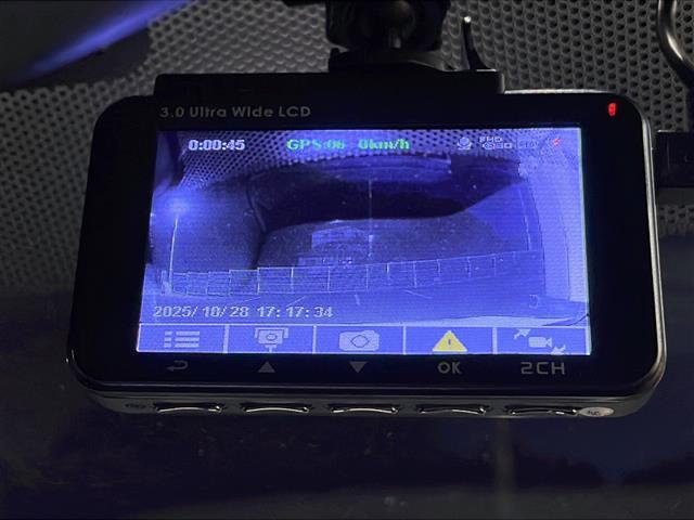 アコードハイブリッド EX 1オーナー サンルーフ 黒革シート 純正ナビ バックカメラ サイドカメラ 前方ドライブレコーダー クルーズコントロール ステアリングスイッチ パドルシフト 革巻きステアリング ビルトインETC(18枚目)