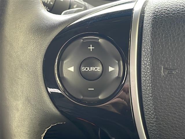 オデッセイ アブソルート・Xホンダセンシング ワンオーナー ハーフレザー 社外AW 衝突軽減 車両脱線 革巻きステアリング ドラレコ 純正フロアマット ルーフレール フォグランプ プッシュスタート LEDヘッドライト ウィンカーミラー(5枚目)