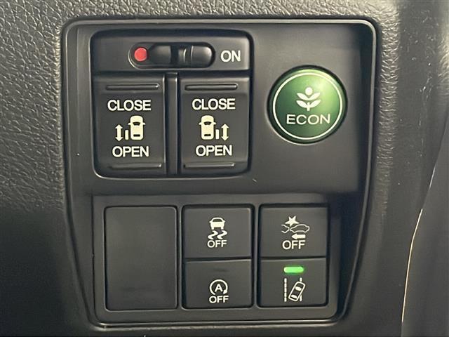 オデッセイ アブソルート・Xホンダセンシング ワンオーナー ハーフレザー 社外AW 衝突軽減 車両脱線 革巻きステアリング ドラレコ 純正フロアマット ルーフレール フォグランプ プッシュスタート LEDヘッドライト ウィンカーミラー(15枚目)