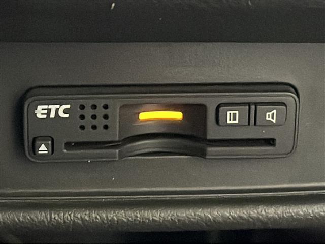 オデッセイ アブソルート・Xホンダセンシング ワンオーナー ハーフレザー 社外AW 衝突軽減 車両脱線 革巻きステアリング ドラレコ 純正フロアマット ルーフレール フォグランプ プッシュスタート LEDヘッドライト ウィンカーミラー(17枚目)