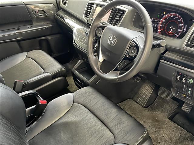 オデッセイ アブソルート・Xホンダセンシング ワンオーナー ハーフレザー 社外AW 衝突軽減 車両脱線 革巻きステアリング ドラレコ 純正フロアマット ルーフレール フォグランプ プッシュスタート LEDヘッドライト ウィンカーミラー(19枚目)