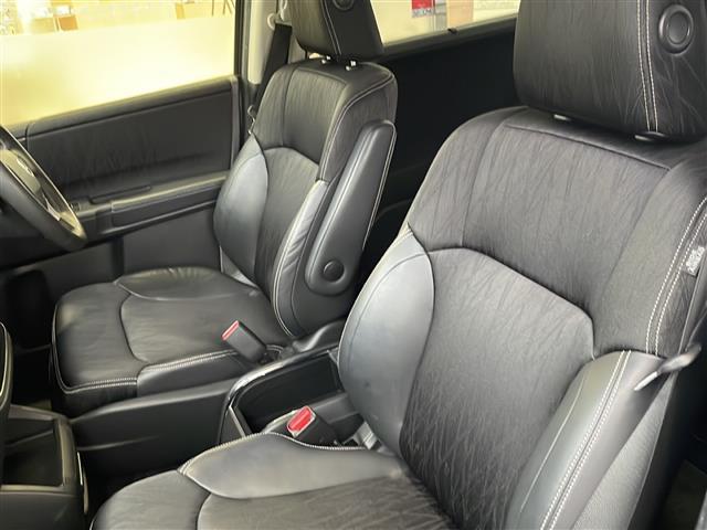 オデッセイ アブソルート・Xホンダセンシング ワンオーナー ハーフレザー 社外AW 衝突軽減 車両脱線 革巻きステアリング ドラレコ 純正フロアマット ルーフレール フォグランプ プッシュスタート LEDヘッドライト ウィンカーミラー(21枚目)