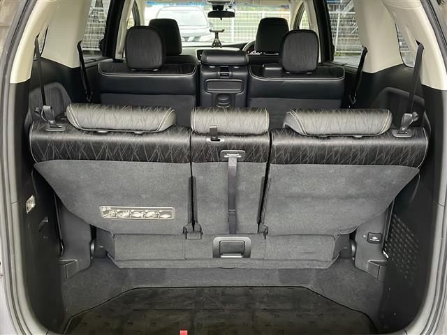 オデッセイ アブソルート・Xホンダセンシング ワンオーナー ハーフレザー 社外AW 衝突軽減 車両脱線 革巻きステアリング ドラレコ 純正フロアマット ルーフレール フォグランプ プッシュスタート LEDヘッドライト ウィンカーミラー(27枚目)