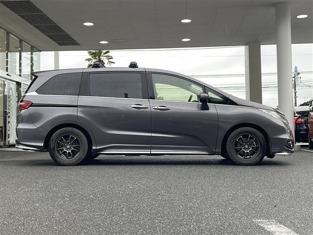 オデッセイ アブソルート・Xホンダセンシング ワンオーナー ハーフレザー 社外AW 衝突軽減 車両脱線 革巻きステアリング ドラレコ 純正フロアマット ルーフレール フォグランプ プッシュスタート LEDヘッドライト ウィンカーミラー(32枚目)