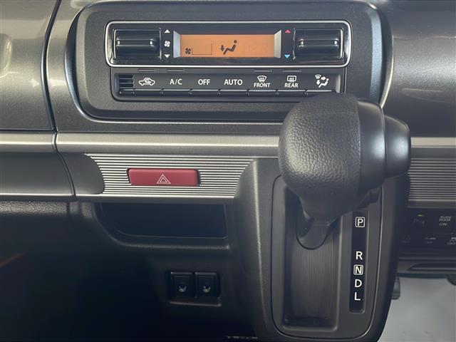 スペーシアギア ハイブリッドＸＺ　１オーナー　純正８インチ　全方位モニター　スズキセーフティーサポート　レーダークルーズコントロール　両側パワースライドドア　シートヒーター　ＥＴＣ　前後ドライブレコーダー　クリアランスソナー（6枚目）