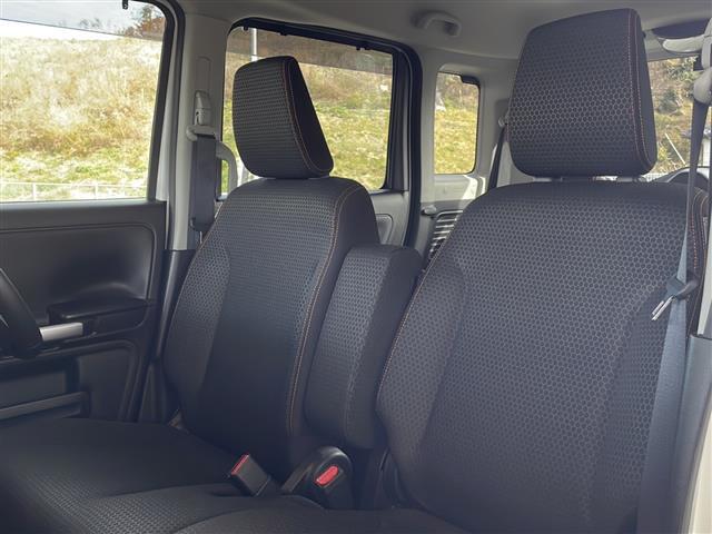 スペーシアギア ハイブリッドＸＺ　１オーナー　純正８インチ　全方位モニター　スズキセーフティーサポート　レーダークルーズコントロール　両側パワースライドドア　シートヒーター　ＥＴＣ　前後ドライブレコーダー　クリアランスソナー（32枚目）