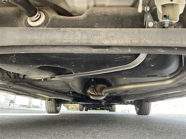 スペーシアギア ハイブリッドＸＺ　１オーナー　純正８インチ　全方位モニター　スズキセーフティーサポート　レーダークルーズコントロール　両側パワースライドドア　シートヒーター　ＥＴＣ　前後ドライブレコーダー　クリアランスソナー（41枚目）