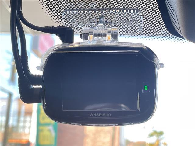 5シリーズ 523dツーリング Mスポーツ 黒革シート 全方位モニター 純正ナビ バックカメラ 前後ドライブレコーダー クルーズコントロール パワーシート シートヒーター ステアリングスイッチ 純正19インチAW スペアキー(15枚目)