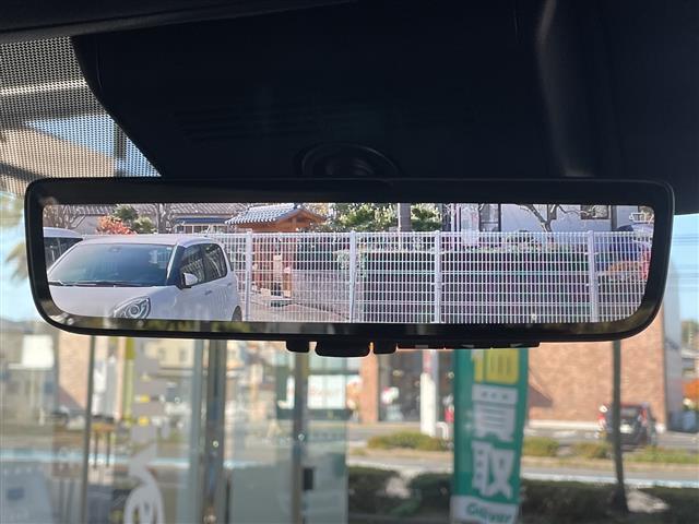 アルファード Ｚ　１オーナー　１４型ディスプレイナビ　黒革シート　全方位モニター　プリクラッシュ　Ｒクルコン　ビルトインＥＴＣ　エアコンシート　ステアリングヒーター　デジタルインナーミラー　両側パワースライドドア（14枚目）