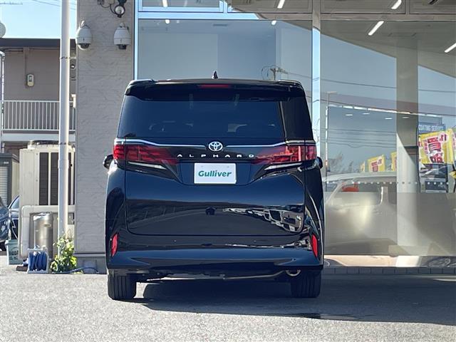 アルファード Ｚ　１オーナー　１４型ディスプレイナビ　黒革シート　全方位モニター　プリクラッシュ　Ｒクルコン　ビルトインＥＴＣ　エアコンシート　ステアリングヒーター　デジタルインナーミラー　両側パワースライドドア（17枚目）