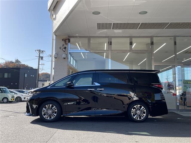 アルファード Ｚ　１オーナー　１４型ディスプレイナビ　黒革シート　全方位モニター　プリクラッシュ　Ｒクルコン　ビルトインＥＴＣ　エアコンシート　ステアリングヒーター　デジタルインナーミラー　両側パワースライドドア（20枚目）