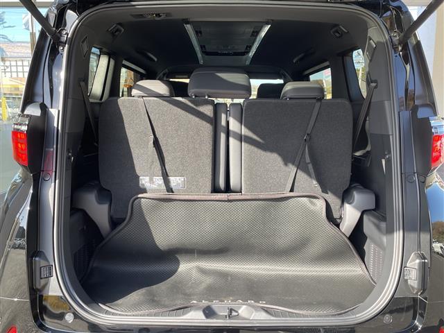 アルファード Ｚ　１オーナー　１４型ディスプレイナビ　黒革シート　全方位モニター　プリクラッシュ　Ｒクルコン　ビルトインＥＴＣ　エアコンシート　ステアリングヒーター　デジタルインナーミラー　両側パワースライドドア（35枚目）