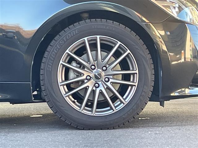 クラウンハイブリッド アスリートＳ　サンルーフ　メーカーナビ　バックカメラ　前後ドライブレコーダー　ＥＴＣ　シートヒーター　パワーシート　スマートキー　クルーズコントロール　クリアランスソナー　純正アルミホイール有（サマータイヤ）（28枚目）