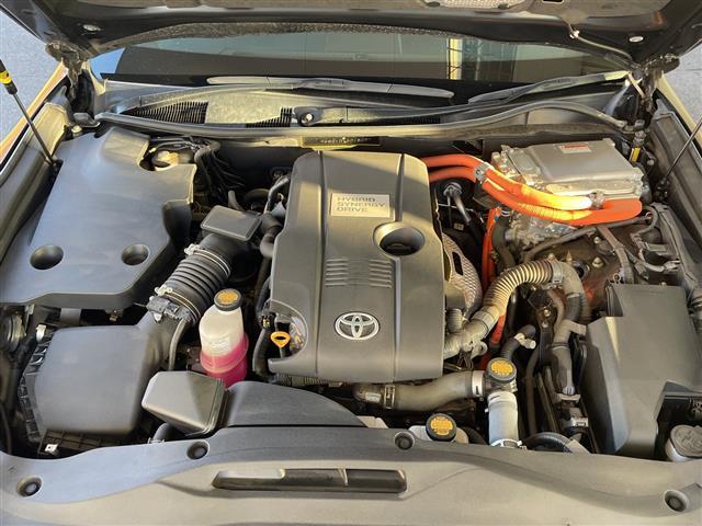 クラウンハイブリッド アスリートＳ　サンルーフ　メーカーナビ　バックカメラ　前後ドライブレコーダー　ＥＴＣ　シートヒーター　パワーシート　スマートキー　クルーズコントロール　クリアランスソナー　純正アルミホイール有（サマータイヤ）（41枚目）