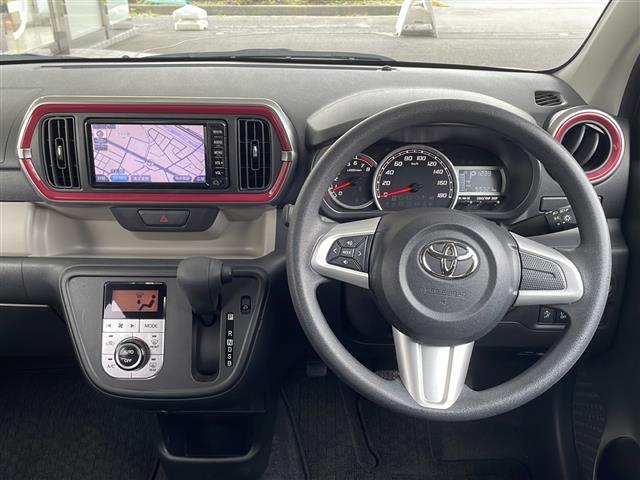 パッソ モーダ　Ｓ　純正ナビ　バックカメラ　ビルトインＥＴＣ　衝突軽減ブレーキ　地デジＴＶ　スマートキー　ＬＥＤヘッドライト　純正フロアマット　アイドリングストップ　ステアリングスイッチ（4枚目）