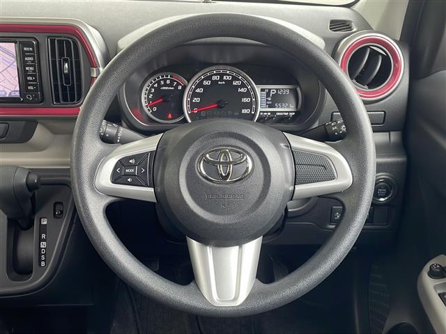 パッソ モーダ　Ｓ　純正ナビ　バックカメラ　ビルトインＥＴＣ　衝突軽減ブレーキ　地デジＴＶ　スマートキー　ＬＥＤヘッドライト　純正フロアマット　アイドリングストップ　ステアリングスイッチ（5枚目）