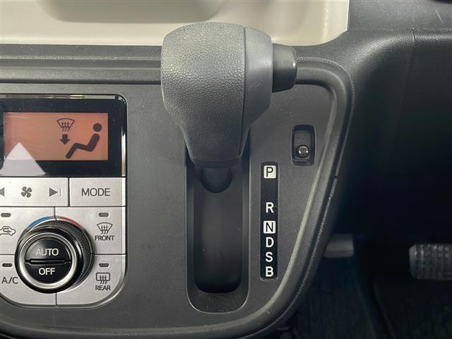 パッソ モーダ　Ｓ　純正ナビ　バックカメラ　ビルトインＥＴＣ　衝突軽減ブレーキ　地デジＴＶ　スマートキー　ＬＥＤヘッドライト　純正フロアマット　アイドリングストップ　ステアリングスイッチ（8枚目）