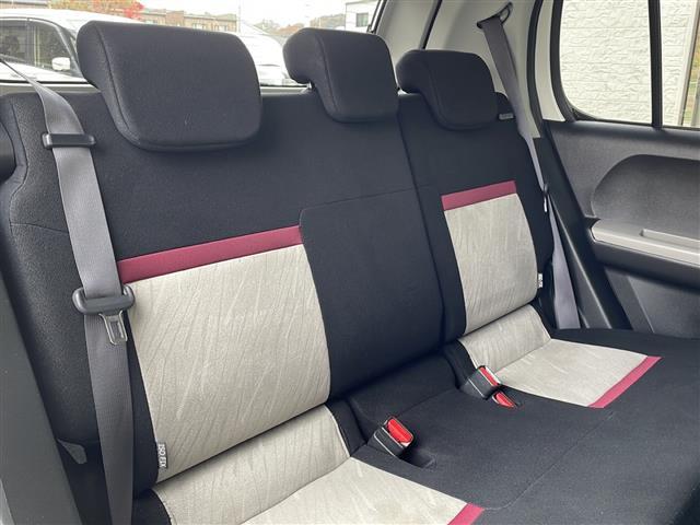 パッソ モーダ　Ｓ　純正ナビ　バックカメラ　ビルトインＥＴＣ　衝突軽減ブレーキ　地デジＴＶ　スマートキー　ＬＥＤヘッドライト　純正フロアマット　アイドリングストップ　ステアリングスイッチ（35枚目）