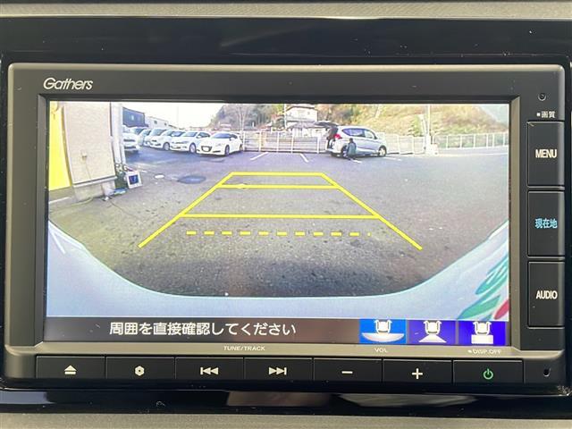 フィット ベーシック 1オーナー 純正SDナビ バックカメラ ホンダセンシング Rクルコン 前方ドライブレコーダー スマートキー コーナーセンサー 純正フロアマット アイドリングストップ(3枚目)