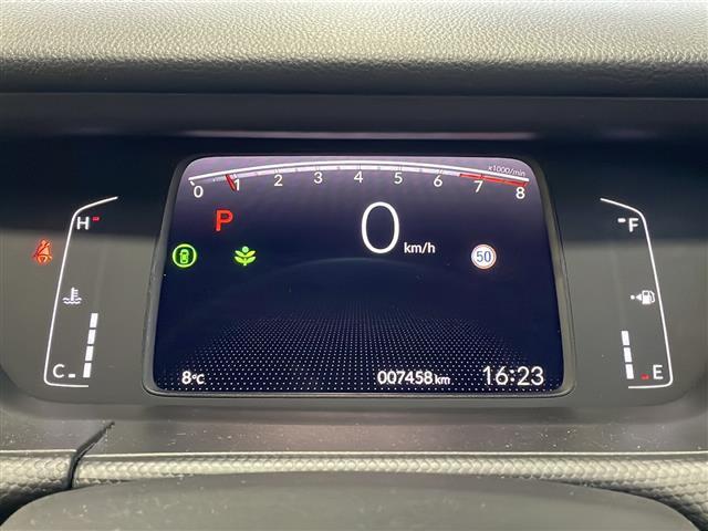 フィット ベーシック 1オーナー 純正SDナビ バックカメラ ホンダセンシング Rクルコン 前方ドライブレコーダー スマートキー コーナーセンサー 純正フロアマット アイドリングストップ(7枚目)