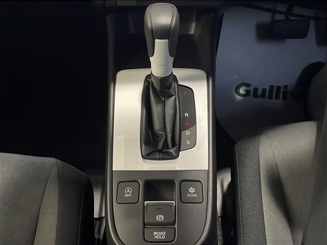 フィット ベーシック 1オーナー 純正SDナビ バックカメラ ホンダセンシング Rクルコン 前方ドライブレコーダー スマートキー コーナーセンサー 純正フロアマット アイドリングストップ(12枚目)