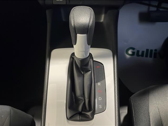 フィット ベーシック 1オーナー 純正SDナビ バックカメラ ホンダセンシング Rクルコン 前方ドライブレコーダー スマートキー コーナーセンサー 純正フロアマット アイドリングストップ(13枚目)