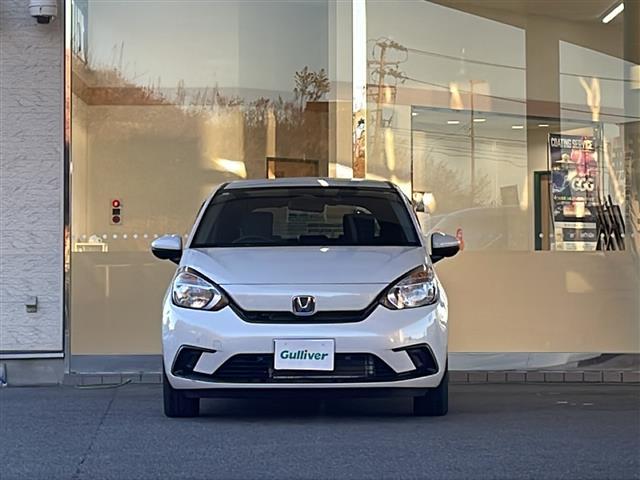 フィット ベーシック 1オーナー 純正SDナビ バックカメラ ホンダセンシング Rクルコン 前方ドライブレコーダー スマートキー コーナーセンサー 純正フロアマット アイドリングストップ(19枚目)