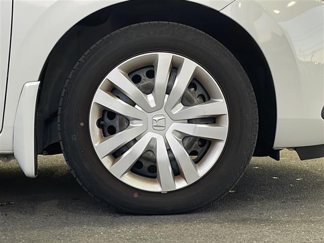 フィット ベーシック 1オーナー 純正SDナビ バックカメラ ホンダセンシング Rクルコン 前方ドライブレコーダー スマートキー コーナーセンサー 純正フロアマット アイドリングストップ(29枚目)