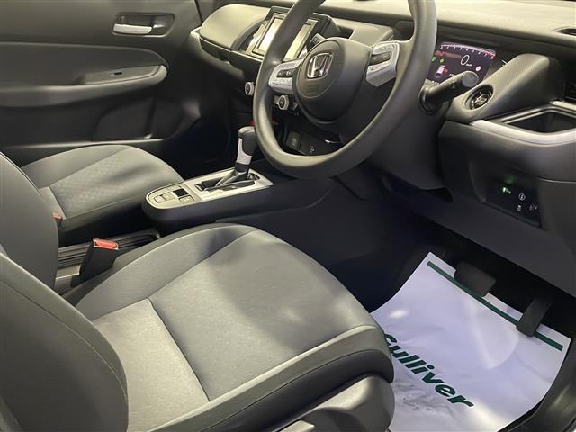 フィット ベーシック 1オーナー 純正SDナビ バックカメラ ホンダセンシング Rクルコン 前方ドライブレコーダー スマートキー コーナーセンサー 純正フロアマット アイドリングストップ(34枚目)