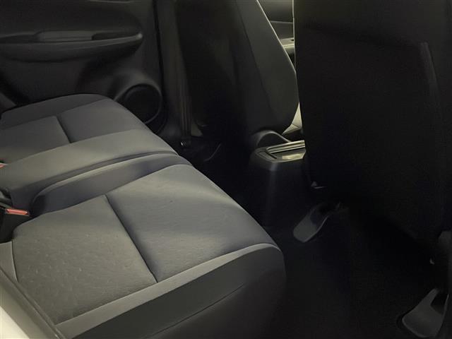 フィット ベーシック 1オーナー 純正SDナビ バックカメラ ホンダセンシング Rクルコン 前方ドライブレコーダー スマートキー コーナーセンサー 純正フロアマット アイドリングストップ(38枚目)