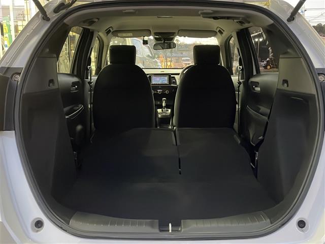 フィット ベーシック 1オーナー 純正SDナビ バックカメラ ホンダセンシング Rクルコン 前方ドライブレコーダー スマートキー コーナーセンサー 純正フロアマット アイドリングストップ(41枚目)