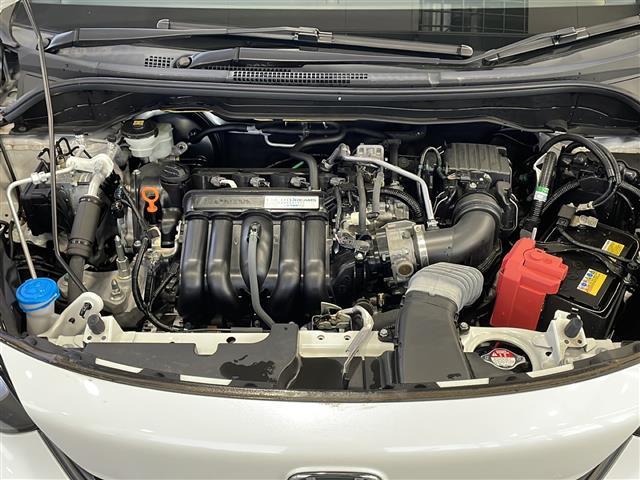 フィット ベーシック 1オーナー 純正SDナビ バックカメラ ホンダセンシング Rクルコン 前方ドライブレコーダー スマートキー コーナーセンサー 純正フロアマット アイドリングストップ(42枚目)