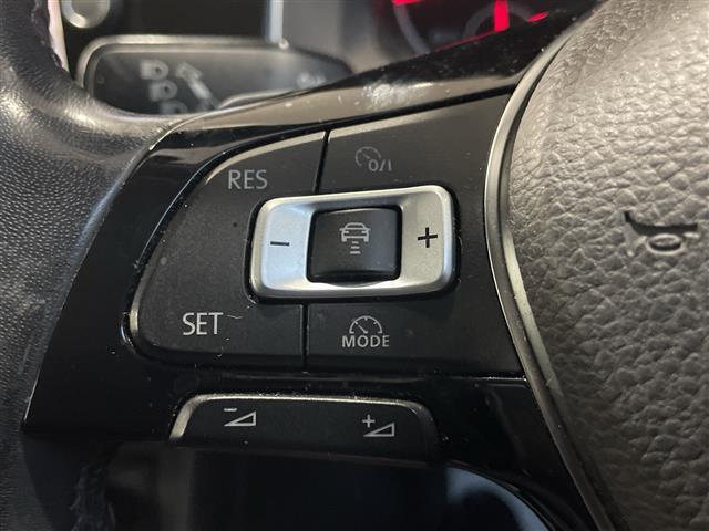 ポロ TSIハイライン メーカーナビ 社外AW ブラインドスポットモニター ステアリングスイッチ クルコンレーダー プッシュスタート ETC2.0 社外ドラレコ パーキングアシスト フォグランプ(7枚目)