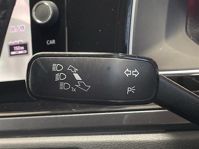 ポロ TSIハイライン メーカーナビ 社外AW ブラインドスポットモニター ステアリングスイッチ クルコンレーダー プッシュスタート ETC2.0 社外ドラレコ パーキングアシスト フォグランプ(9枚目)